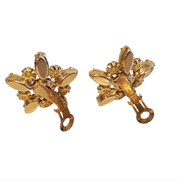 SCHREINER NY 1950's Daisy Jeweled Clip-on Earrings - Picture 3 of 5